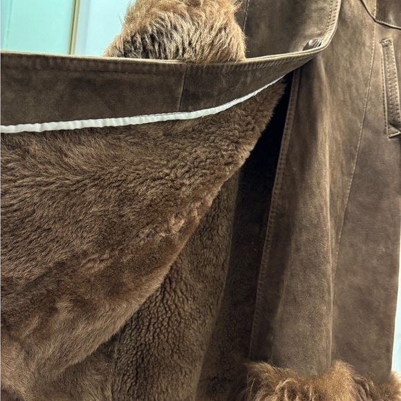 Sheep skin fur ladies coat - Picture 4 of 4